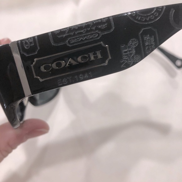 Women’s Coach Sunglasses - Picture 4 of 6